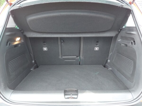 Used Vauxhall Crossland 2022 for sale - 76285854: Photo 8