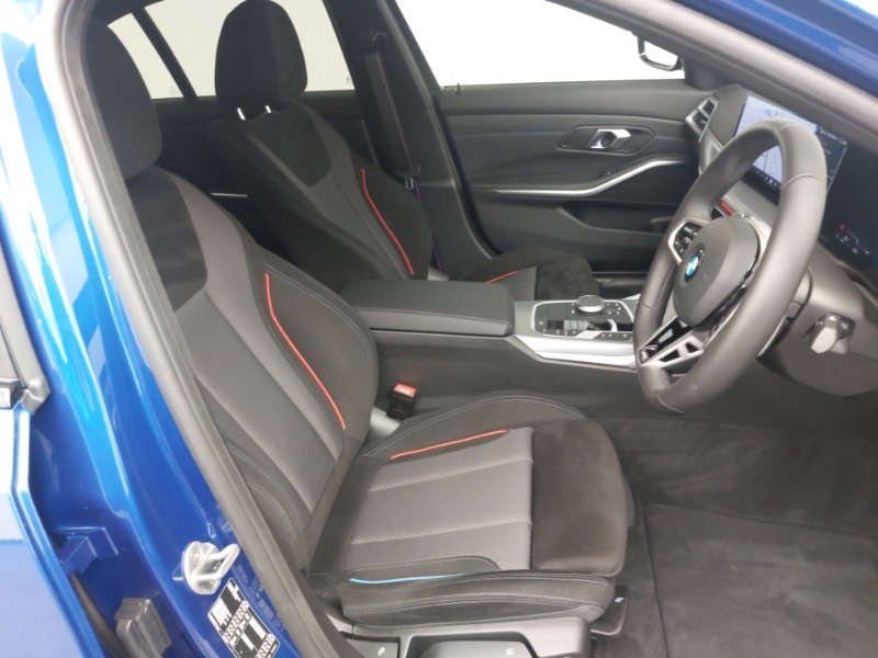 Used BMW 3 Series 2025 for sale - 78080237: Photo 11