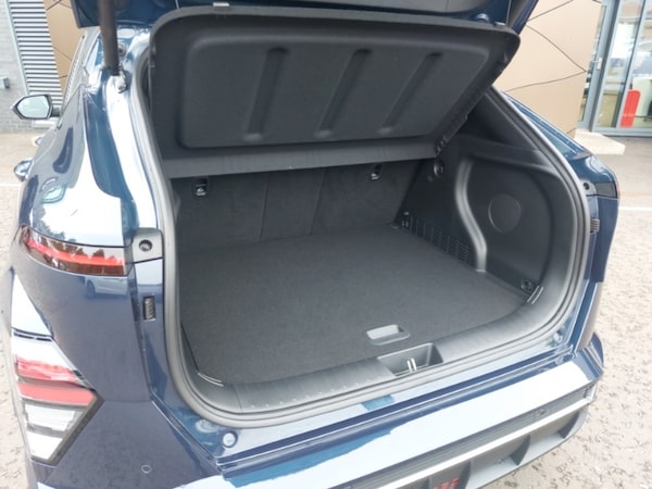 Used Hyundai KONA 2025 for sale - 76269477: Photo 8