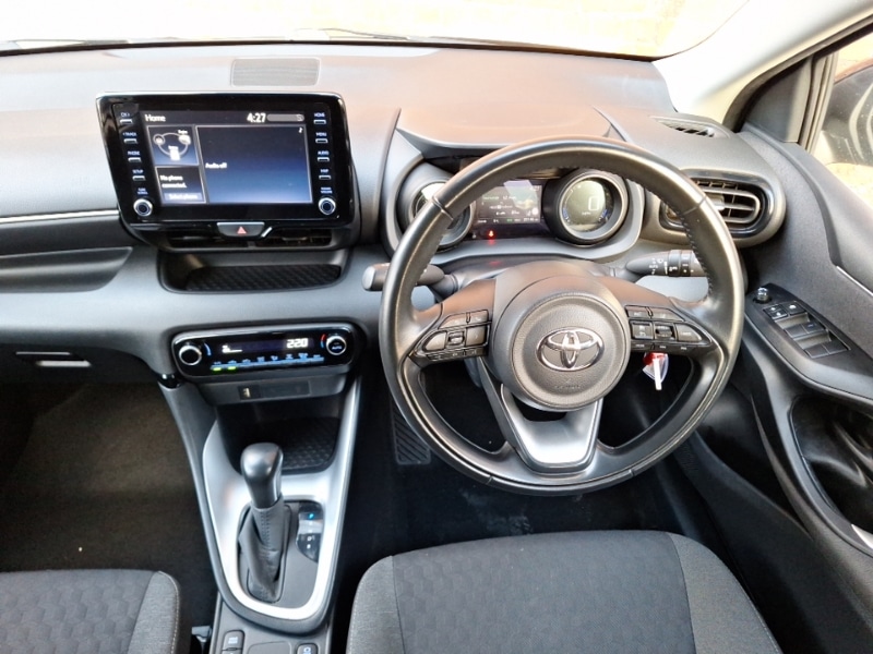 Used Toyota Yaris 2022 for sale - 77252905: Photo 7