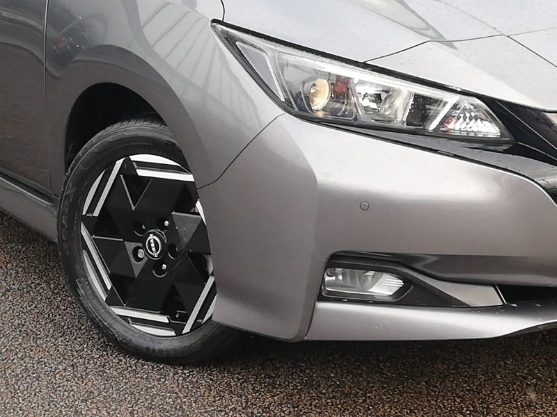 Used Nissan Leaf 2023 for sale - 77782885: Photo 9