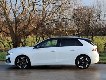 Used Vauxhall Astra 2023 for sale - 77012662: Photo