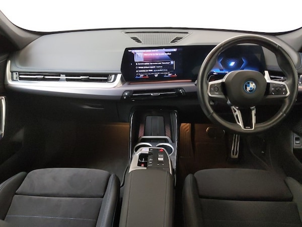 Used BMW iX1 2023 for sale - 76293578: Photo 2