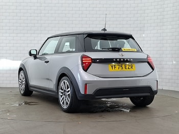 Used MINI Cooper 2025 for sale - 79342818: Photo
