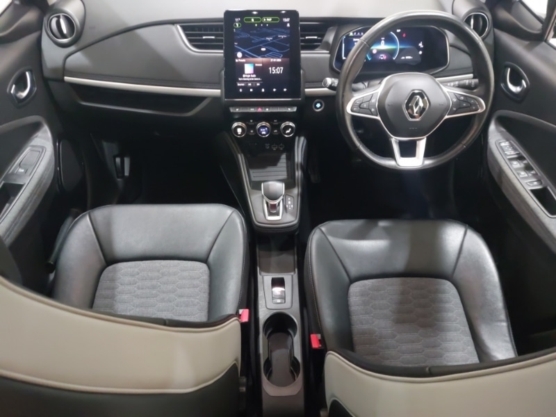 Used Renault Zoe 2022 for sale - 77343664: Photo 2