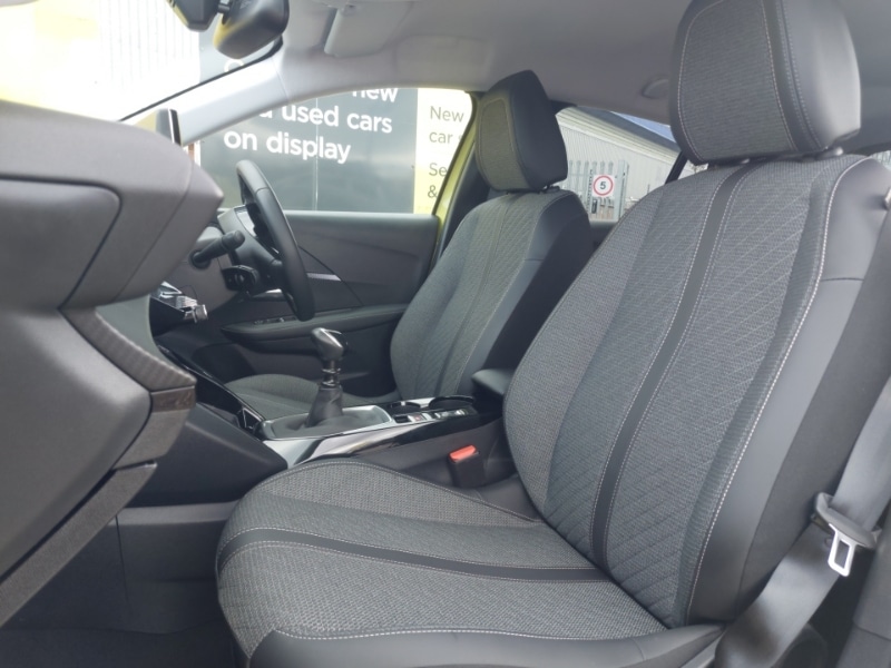 Used Peugeot 208 2025 for sale - 77652552: Photo 5