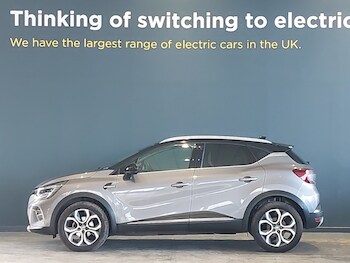 Used Renault Captur 2022 for sale - 77266080: Photo