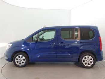 Used Vauxhall Combo Life 2022 for sale - 76885871: Photo