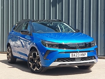 Vauxhall - Grandland