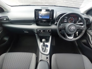Used Toyota Yaris 2021 for sale - 78595790: Photo