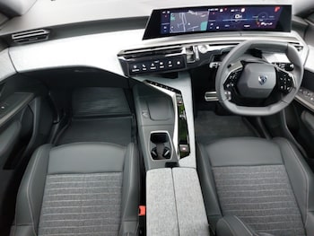 Used Peugeot 3008 2025 for sale - 78952492: Photo