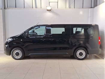 Used Vauxhall Vivaro Life 2023 for sale - 78355913: Photo