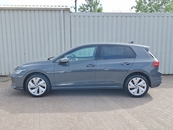 Used Volkswagen Golf 2025 for sale - 79218842: Photo