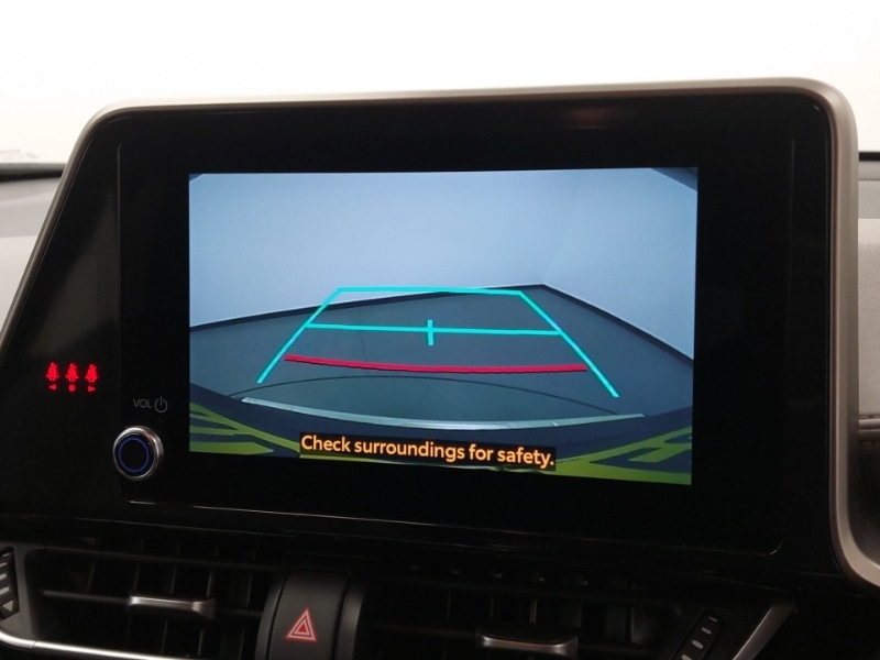 Used Toyota C-HR 2023 for sale - 76614400: Photo 11