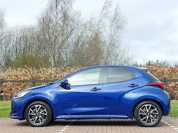Used Toyota Yaris 2023 for sale - 78595589: Photo