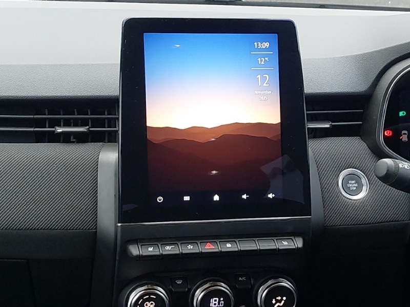 Used Renault Clio 2024 for sale - 76695459: Photo 11