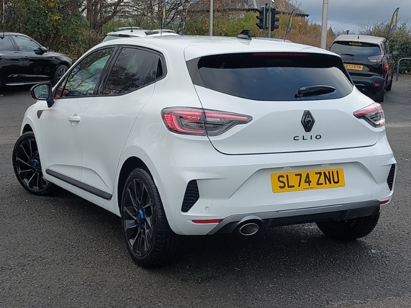 Used Renault Clio 2024 for sale - 76695459: Photo 3