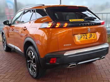 Used Peugeot 2008 2023 for sale - 77509454: Photo