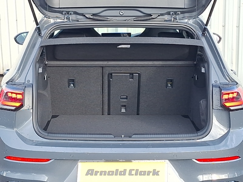 Used Volkswagen Golf 2025 for sale - 77123002: Photo 8