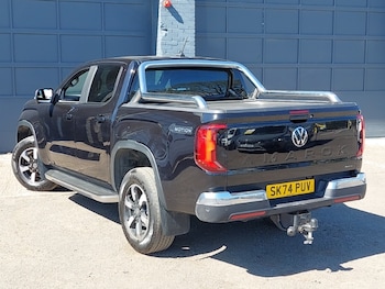 Used Volkswagen Amarok 2024 for sale - 78736081: Photo