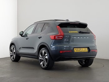 Used Volvo XC40 2025 for sale - 78328042: Photo
