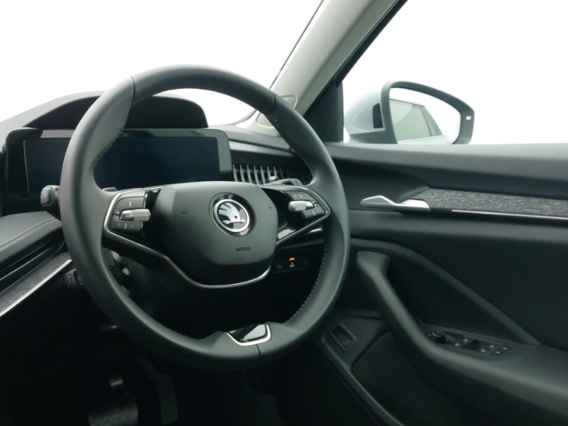 Used Skoda Superb 2024 for sale - 76544134: Photo 10