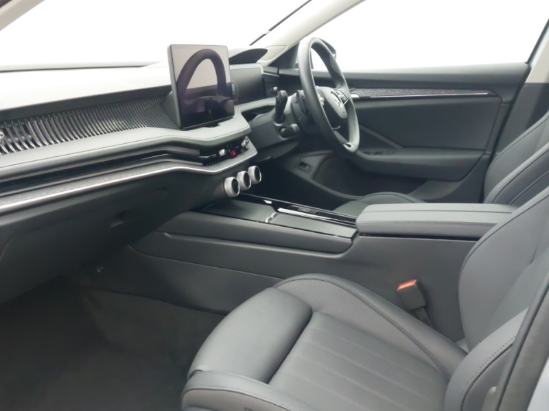 Used Skoda Superb 2024 for sale - 76544134: Photo 5