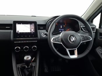 Used Renault Clio 2021 for sale - 77049599: Photo