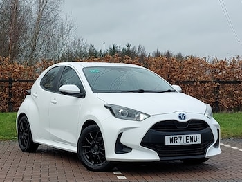 Used Toyota Yaris 2021 for sale - 77677644: Photo