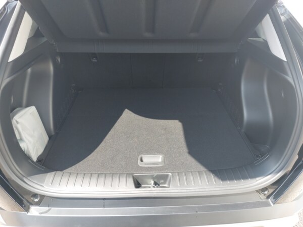 Used Hyundai KONA 2024 for sale - 76275335: Photo 8