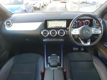 Used Mercedes-Benz EQA 2022 for sale - 76925569: Photo