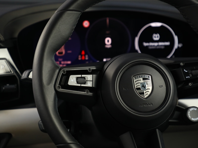 Used Porsche Macan 2024 for sale - 78152084: Photo 8