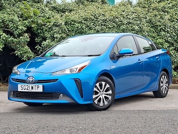 Used Toyota Prius 2021 for sale - 78927940: Photo
