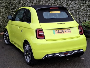 Used Abarth 500C 2024 for sale - 76827360: Photo