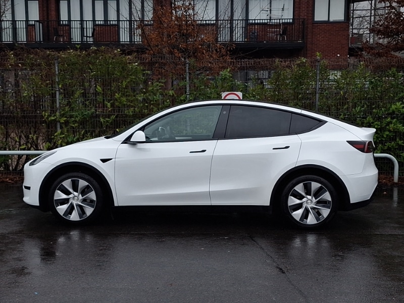 Used Tesla Model Y 2022 for sale - 77695144: Photo 4