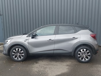 Used Renault Captur 2022 for sale - 78585027: Photo