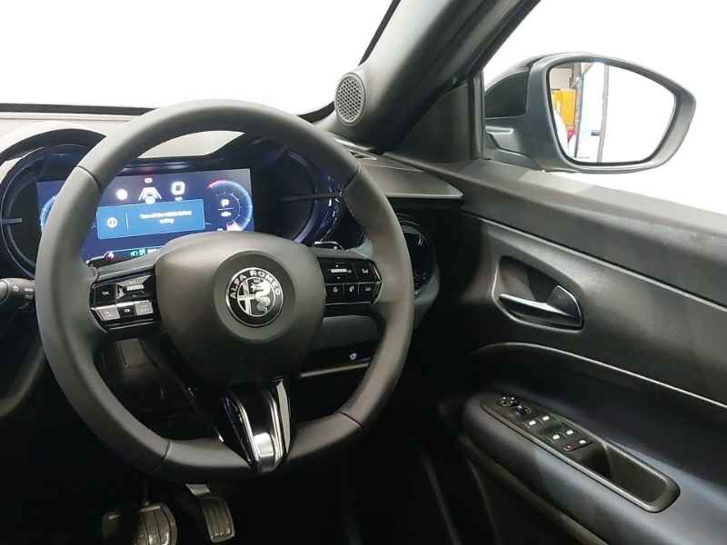 Used Alfa Romeo Junior 2025 for sale - 78005657: Photo 10