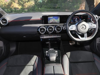 Used Mercedes-Benz A-Class 2020 for sale - 76091600: Photo 2