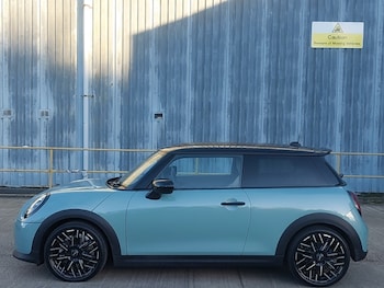 Used MINI Cooper 2024 for sale - 78284384: Photo