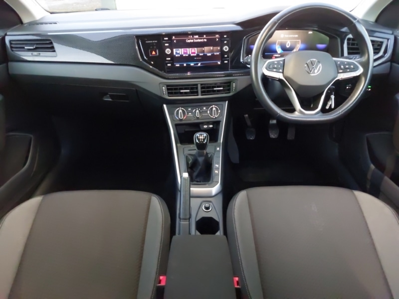 Used Volkswagen Taigo 2023 for sale - 76687879: Photo 2