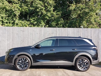 Used Peugeot 5008 2025 for sale - 76258786: Photo 4