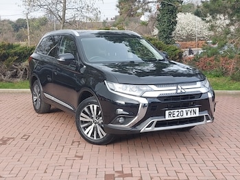 Mitsubishi Outlander feature image