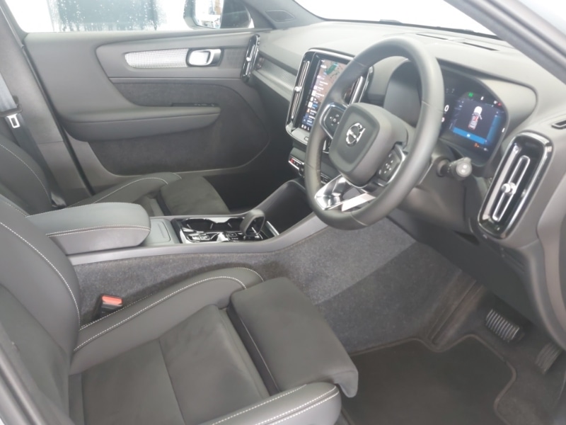 Used Volvo XC40 2024 for sale - 76354036: Photo 6