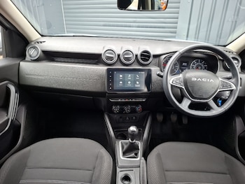 Used Dacia Duster 2023 for sale - 79578418: Photo