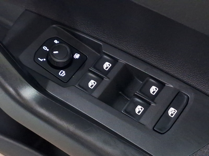 Used Volkswagen Polo 2024 for sale - 76920762: Photo 12