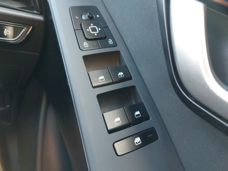 Used Kia Niro 2024 for sale - 76778902: Photo 12