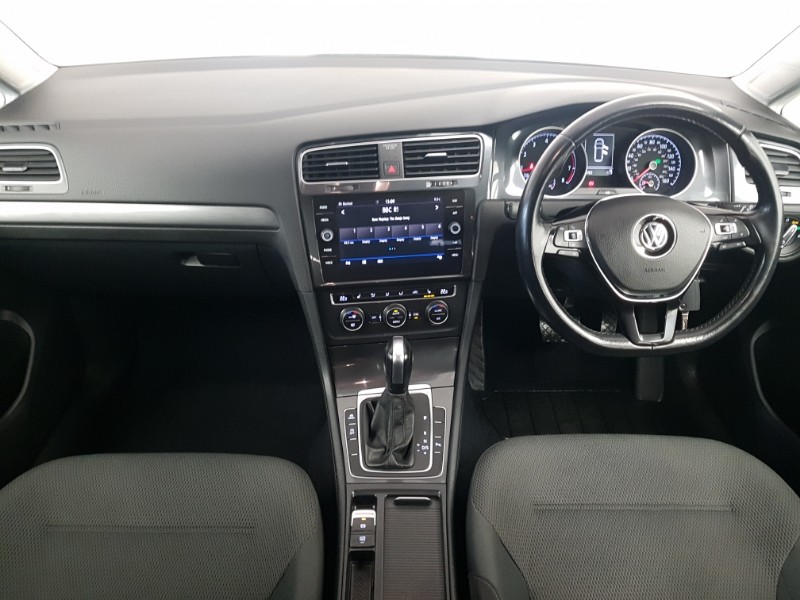 Used Volkswagen Golf 2020 for sale - 77955526: Photo 2