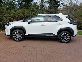 Used Toyota Yaris Cross 2023 for sale - 78152068: Photo