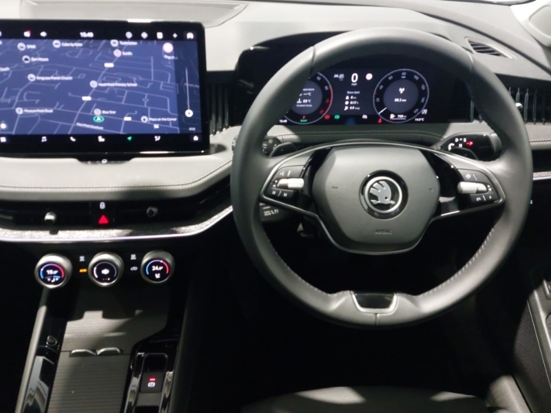 Used Skoda Superb 2024 for sale - 76442321: Photo 7