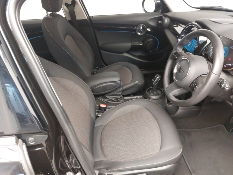 Used MINI Hatch 2021 for sale - 77580918: Photo 6